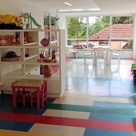 Apartamento No Residencial Village No Centro De Gramado, Com Piscina Aquecida E Hidromassagem Ngoại thất bức ảnh