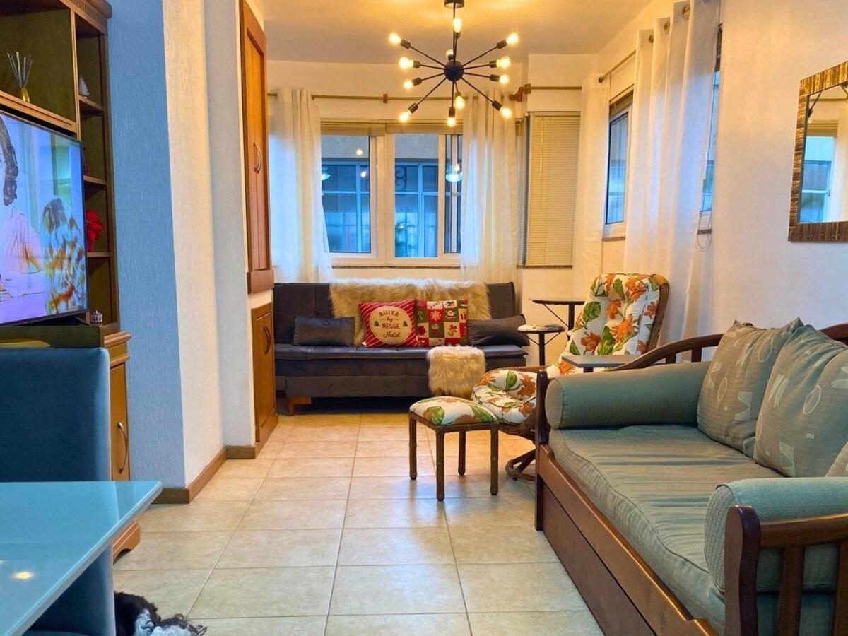 Apartamento No Residencial Village No Centro De Gramado, Com Piscina Aquecida E Hidromassagem Ngoại thất bức ảnh